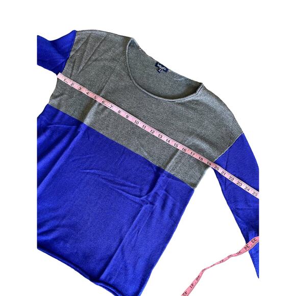 EUC Splendid Cashmere Blend Colorblock Sweater Gray Blue Women's Size Medium - Picture 3 of 6